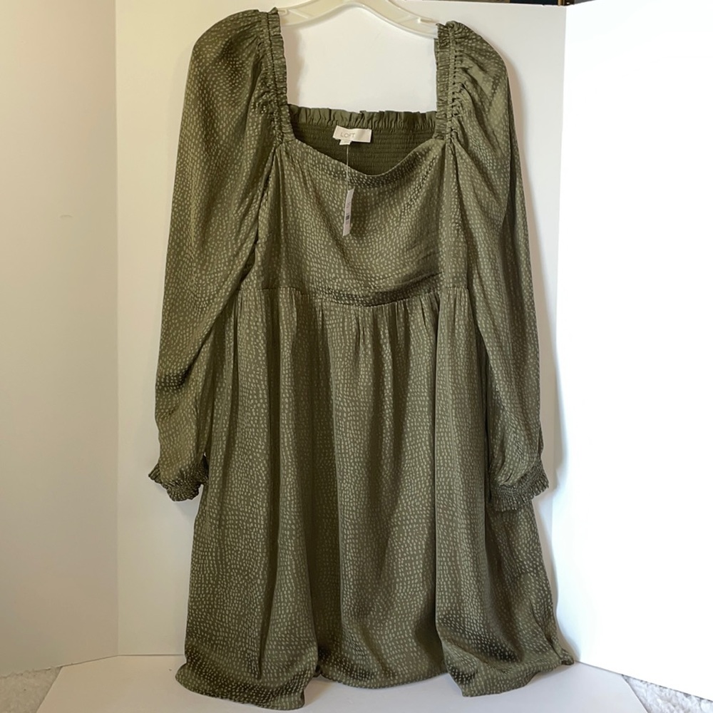 Loft Women's Size Large Dress  Swing Square Neck Midi Green ( Olive) NWT